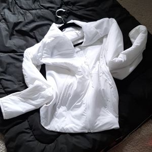 Lululemon semi quilted running jacket